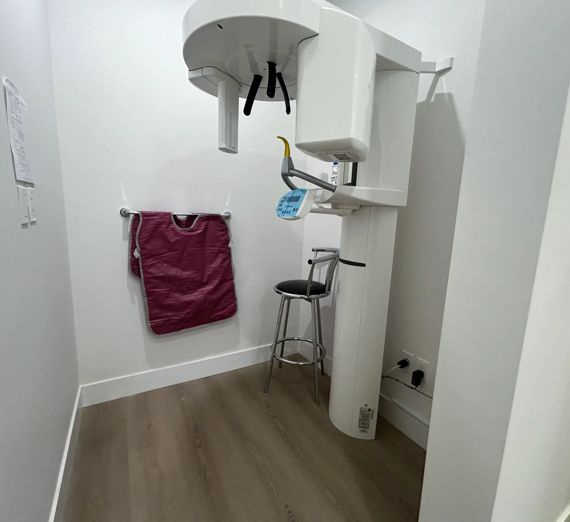 1485 Erie St, XRAY Room